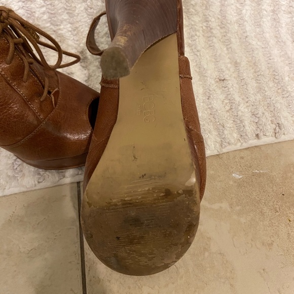 BCBG peep toe sling backs❤️ - Picture 2 of 6